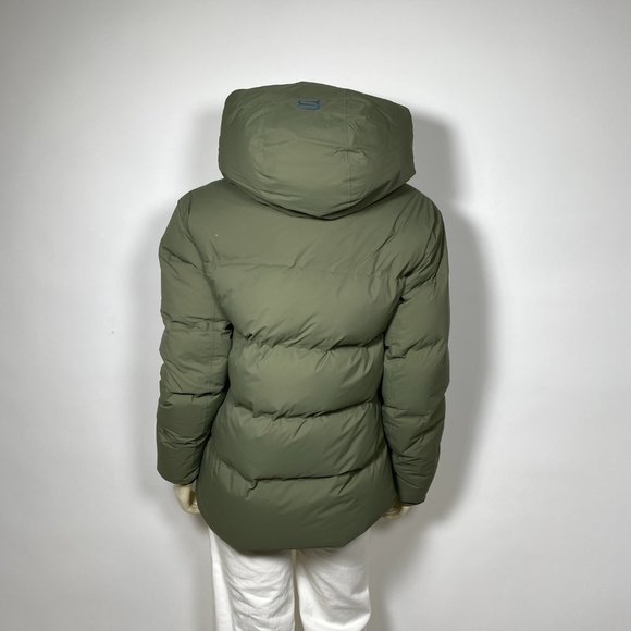 ARITZIA The Super Puff 2o Gunmetal Green Waterproof Jacket - Picture 4 of 8